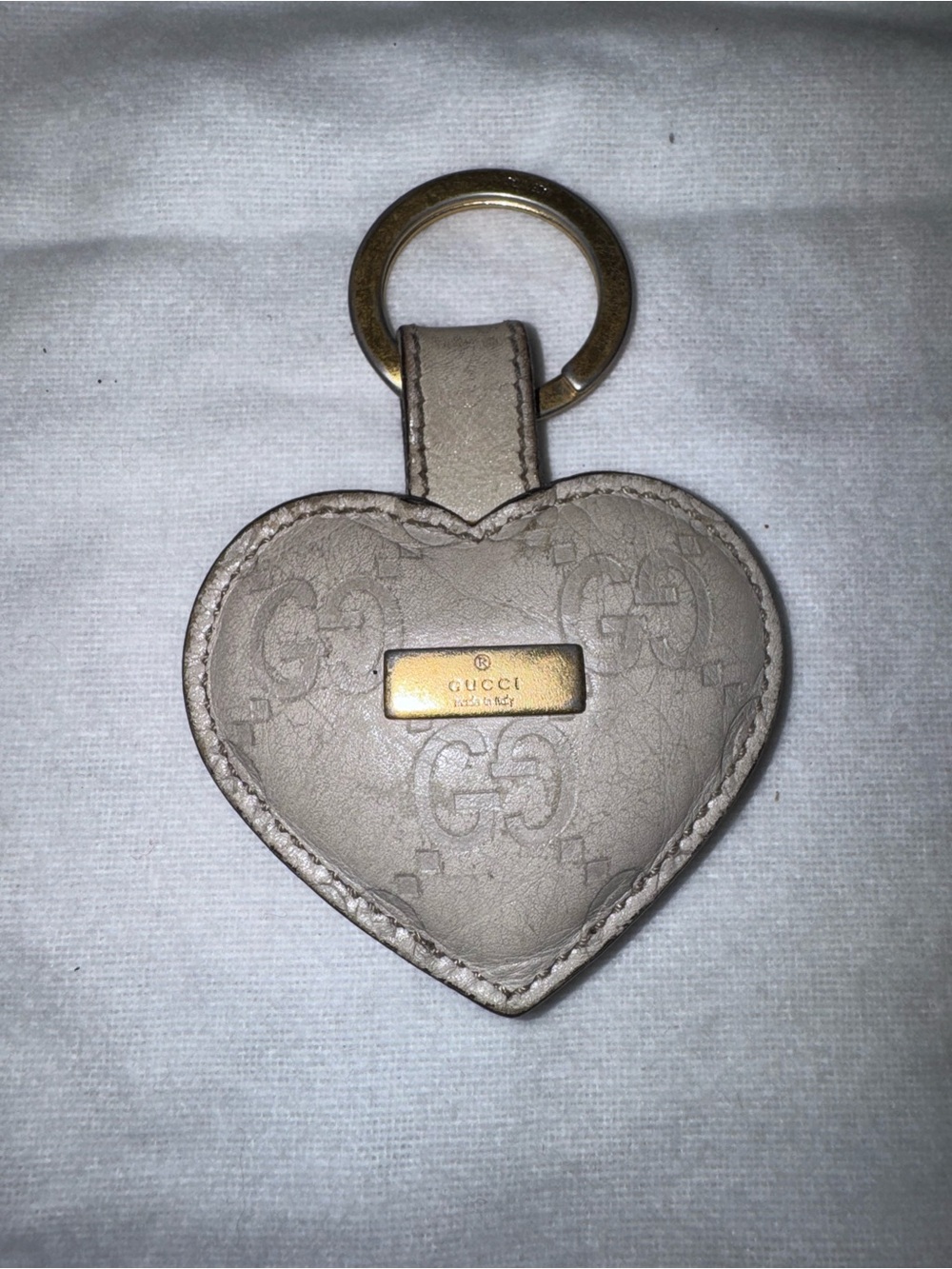 Gucci Guccissima Heart Keychain - Picture 4 of 9